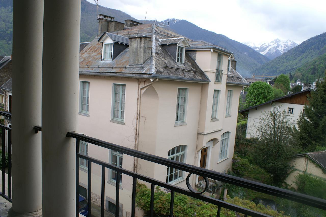 Hôtel Céleste Bagneres-de-Luchon Quarto foto